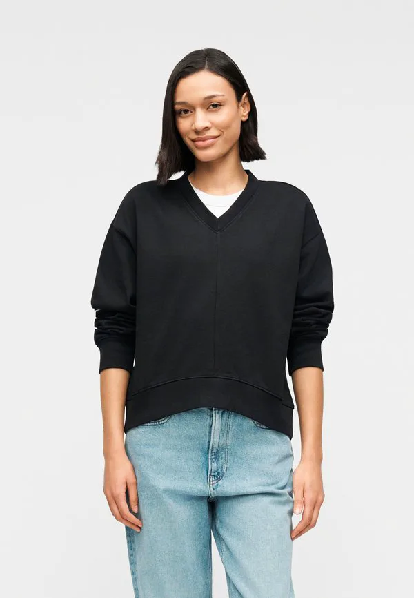 Премиальная толстовка Calvin Klein Jeans, Black, Черный, Премиальная толстовка Calvin Klein Jeans, Black
Премиальная толстовка Calvin Klein Jeans, Black, Черный, Премиальная толстовка Calvin Klein Jeans, Black
