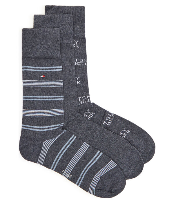 Комплект серых носков Tommy Hilfiger, 3 пары
Комплект серых носков Tommy Hilfiger, 3 пары