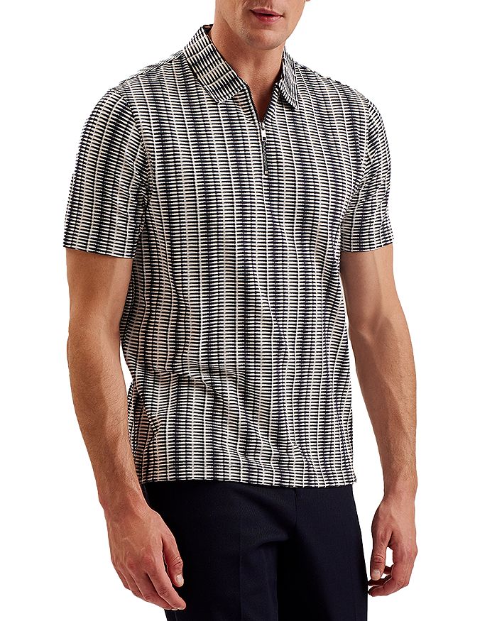 Поло Regular Fit с коротким рукавом и застежкой-молнией в полоску Ted Baker, мультиколор
Поло Regular Fit с коротким рукавом и застежкой-молнией в полоску Ted Baker, мультиколор