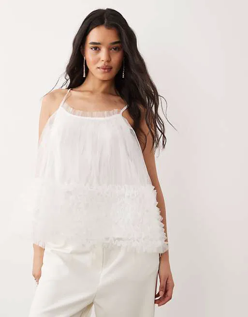 Белый топ на бретелях из тюля Sister Jane Bridal
Белый топ на бретелях из тюля Sister Jane Bridal