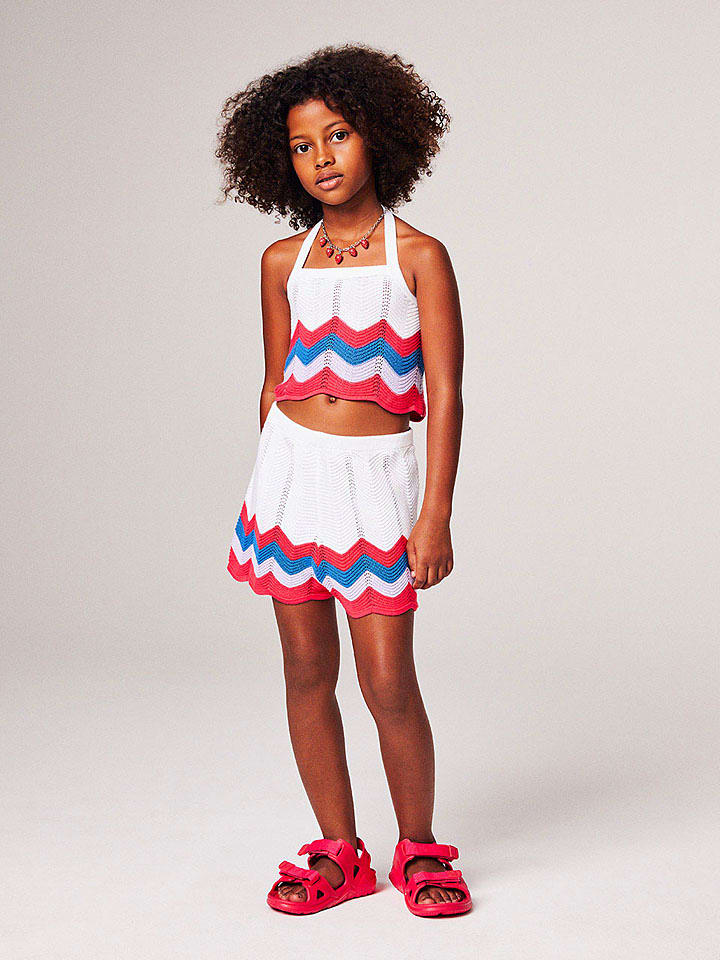 Топ Benetton, цвет weiß/bunt
Топ Benetton, цвет weiß/bunt