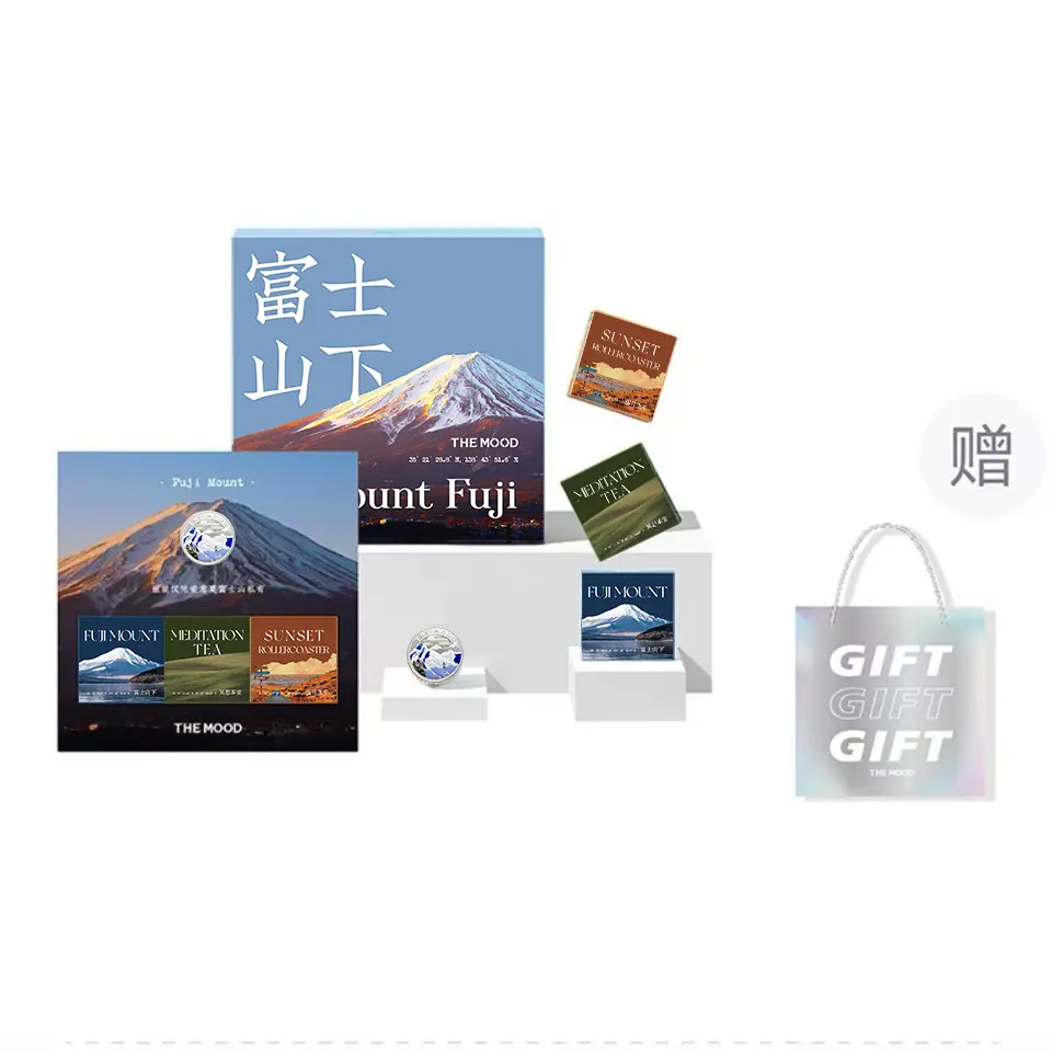 Подвесной ароматизатор для автомобиля Under Mount Fuji набор из 3 деревянных THE MOOD
Подвесной ароматизатор для автомобиля Under Mount Fuji набор из 3 деревянных THE MOOD