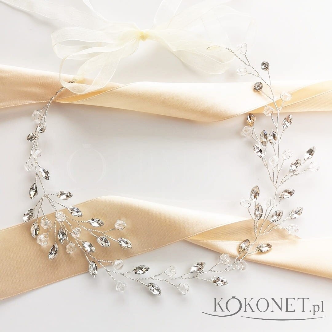 Серебряная свадебная ветка с цирконами Kokonet
Серебряная свадебная ветка с цирконами Kokonet
