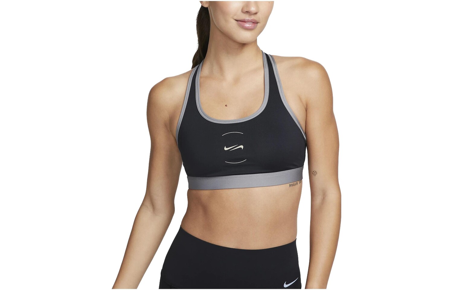 Спортивное нижнее белье Dri-Fit женское черное Nike
Спортивное нижнее белье Dri-Fit женское черное Nike