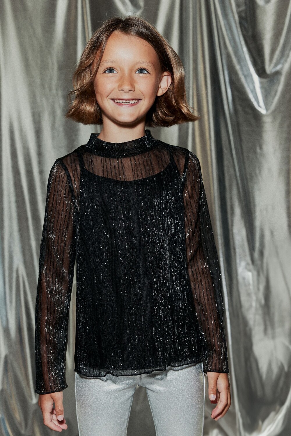 Водолазка из блестящей сетки (3-16 лет) Next, черный
Водолазка из блестящей сетки (3-16 лет) Next, черный