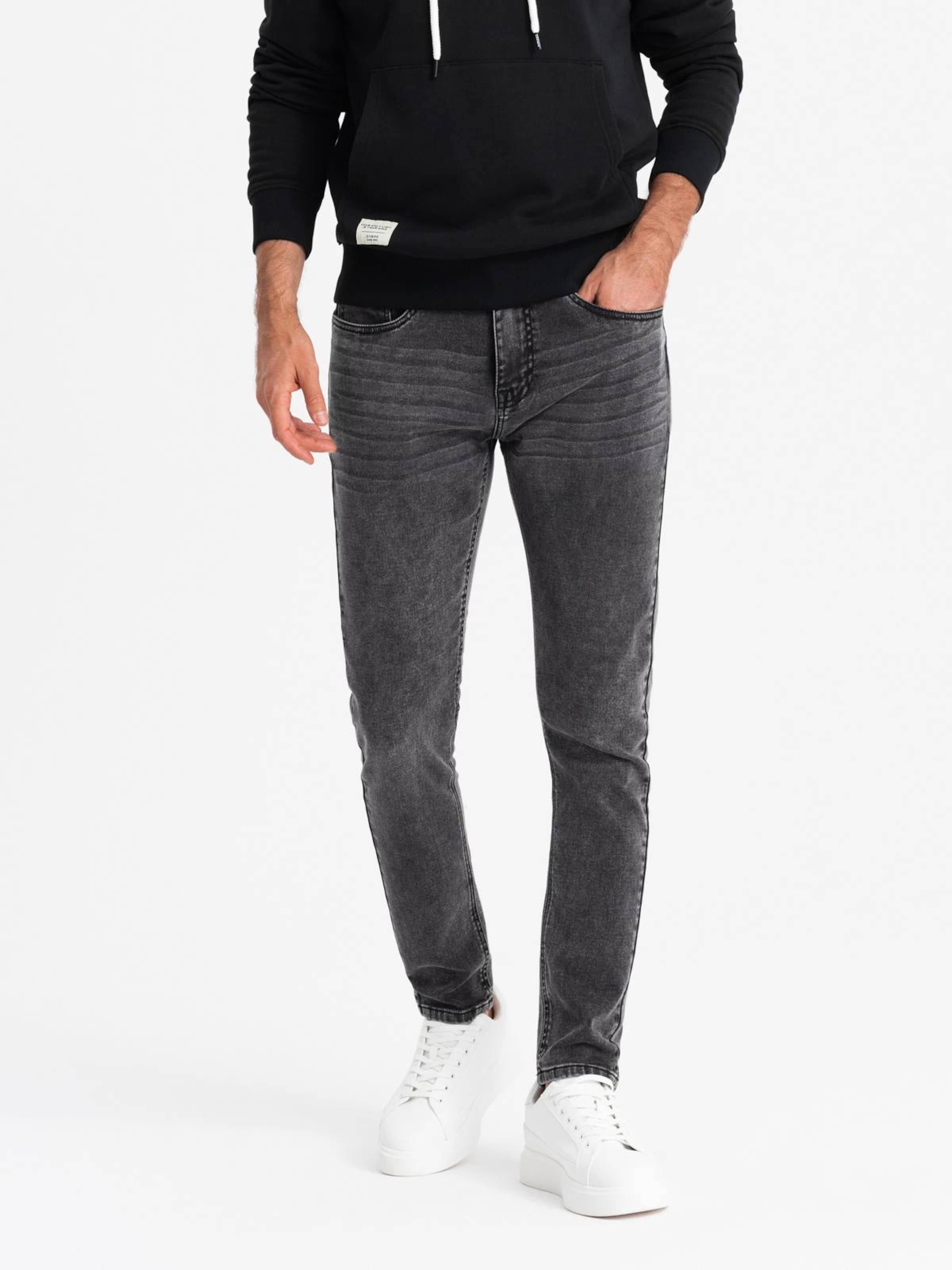 Ombre Джинсы slim fit в темно-сером цвете
Ombre Джинсы slim fit в темно-сером цвете