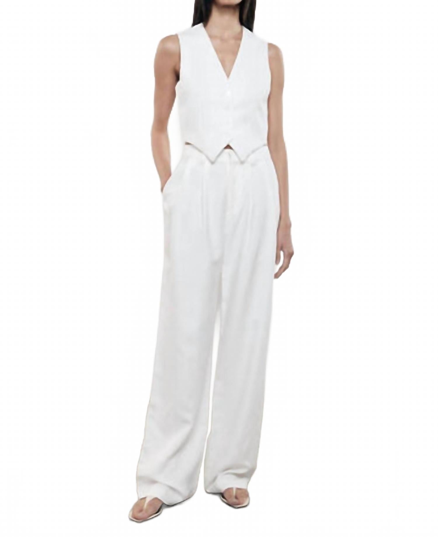 Женский шелковый вязаный жилет цвета льна Enza Costa, Flax
Женский шелковый вязаный жилет цвета льна Enza Costa, Flax