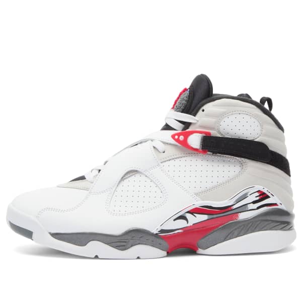 8 ретро кроссовок Air Jordan, белый, черный & красный
8 ретро кроссовок Air Jordan, белый, черный & красный