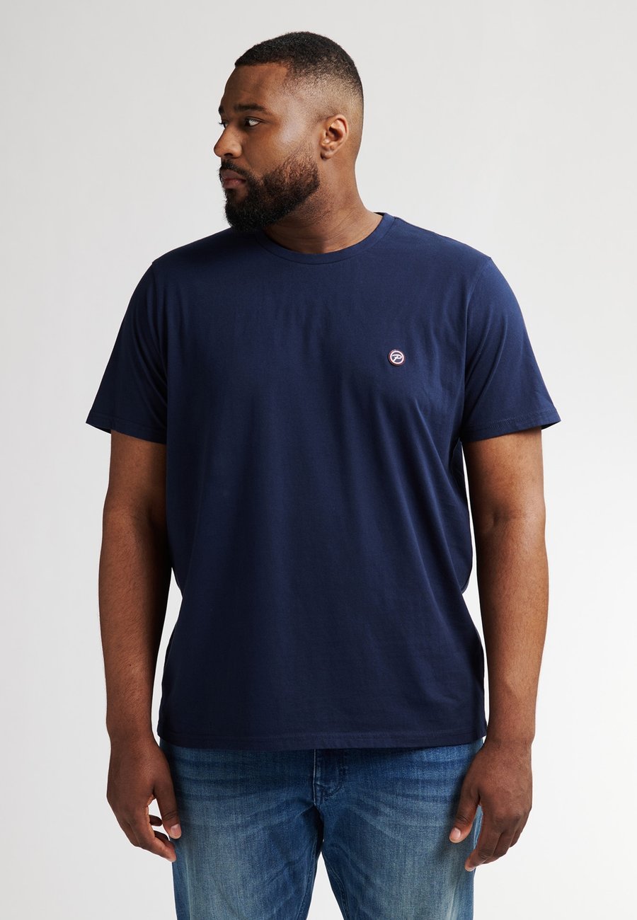 Футболка Petrol Industries PLUS SIZE LOGO SHERIDAN, Navy Blue/Dark Blue
Футболка Petrol Industries PLUS SIZE LOGO SHERIDAN, Navy Blue/Dark Blue