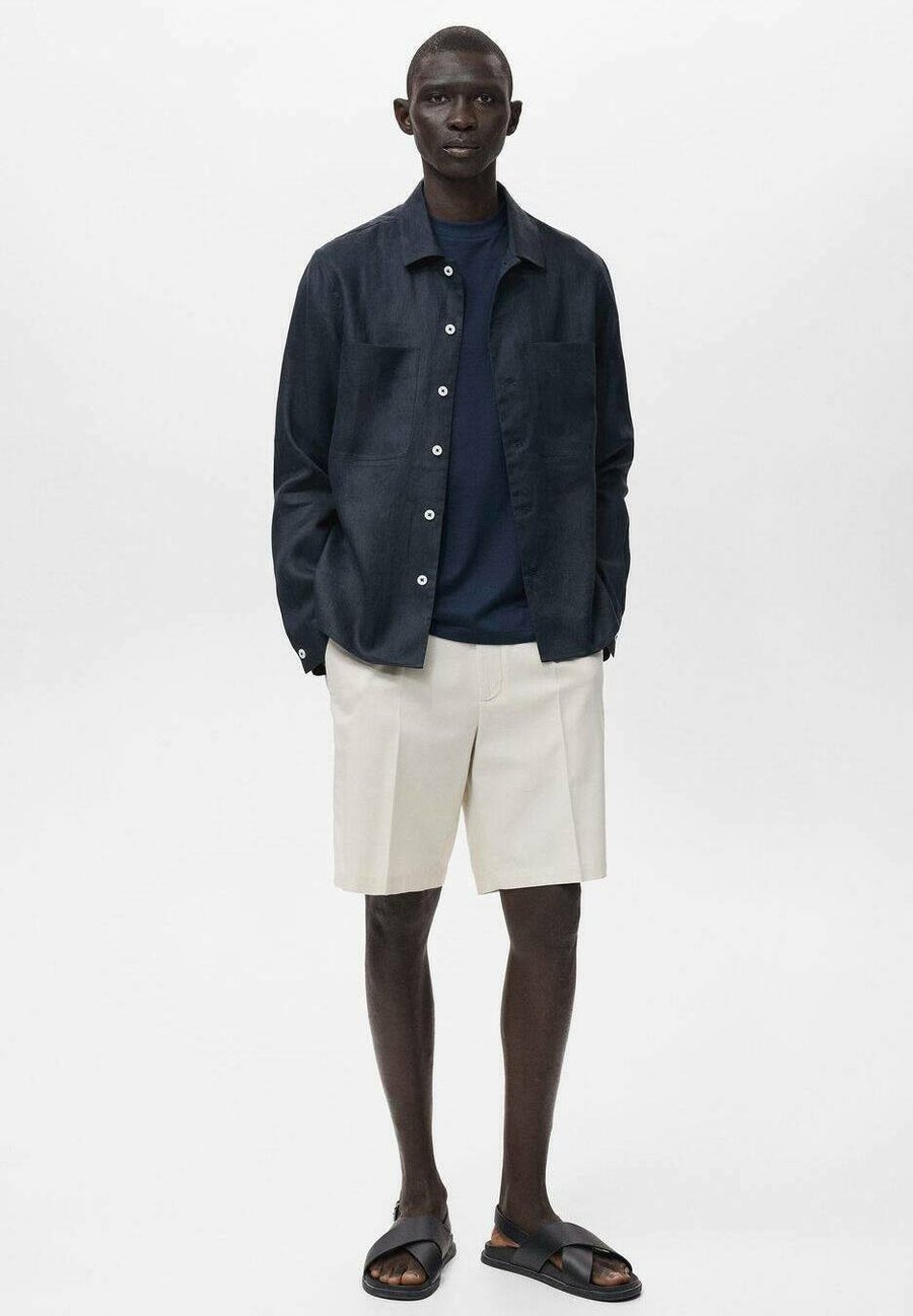 Куртка Mango LIGHTWEIGHT OVER, Dark Blue
Куртка Mango LIGHTWEIGHT OVER, Dark Blue