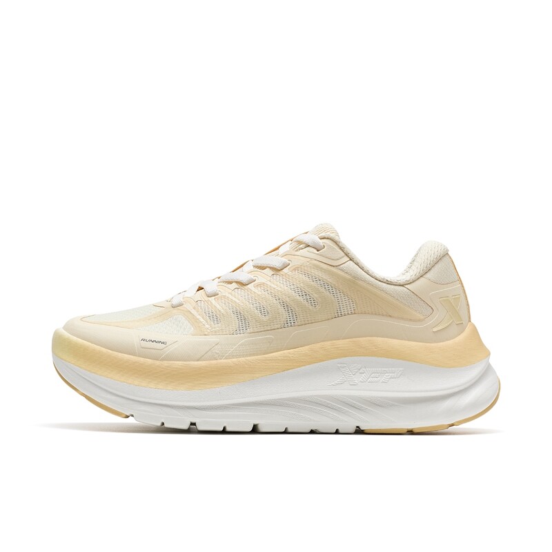 Кроссовки женские с низким верхом миндально-желтые Xtep
Кроссовки женские с низким верхом миндально-желтые Xtep