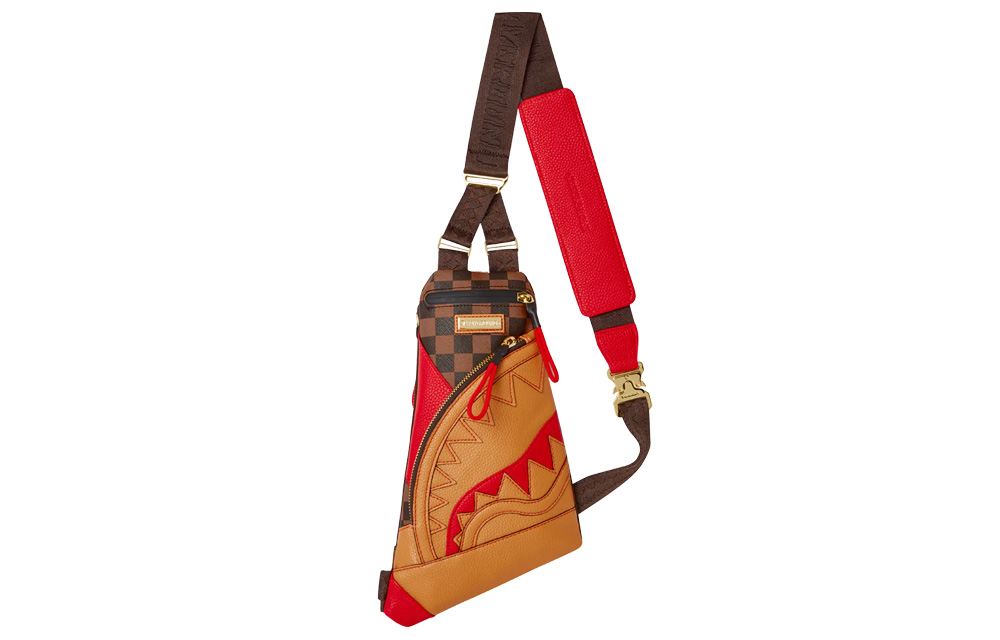 Средняя унисекс-сумка-слинг из ПВХ коричневого цвета SPRAYGROUND
Средняя унисекс-сумка-слинг из ПВХ коричневого цвета SPRAYGROUND