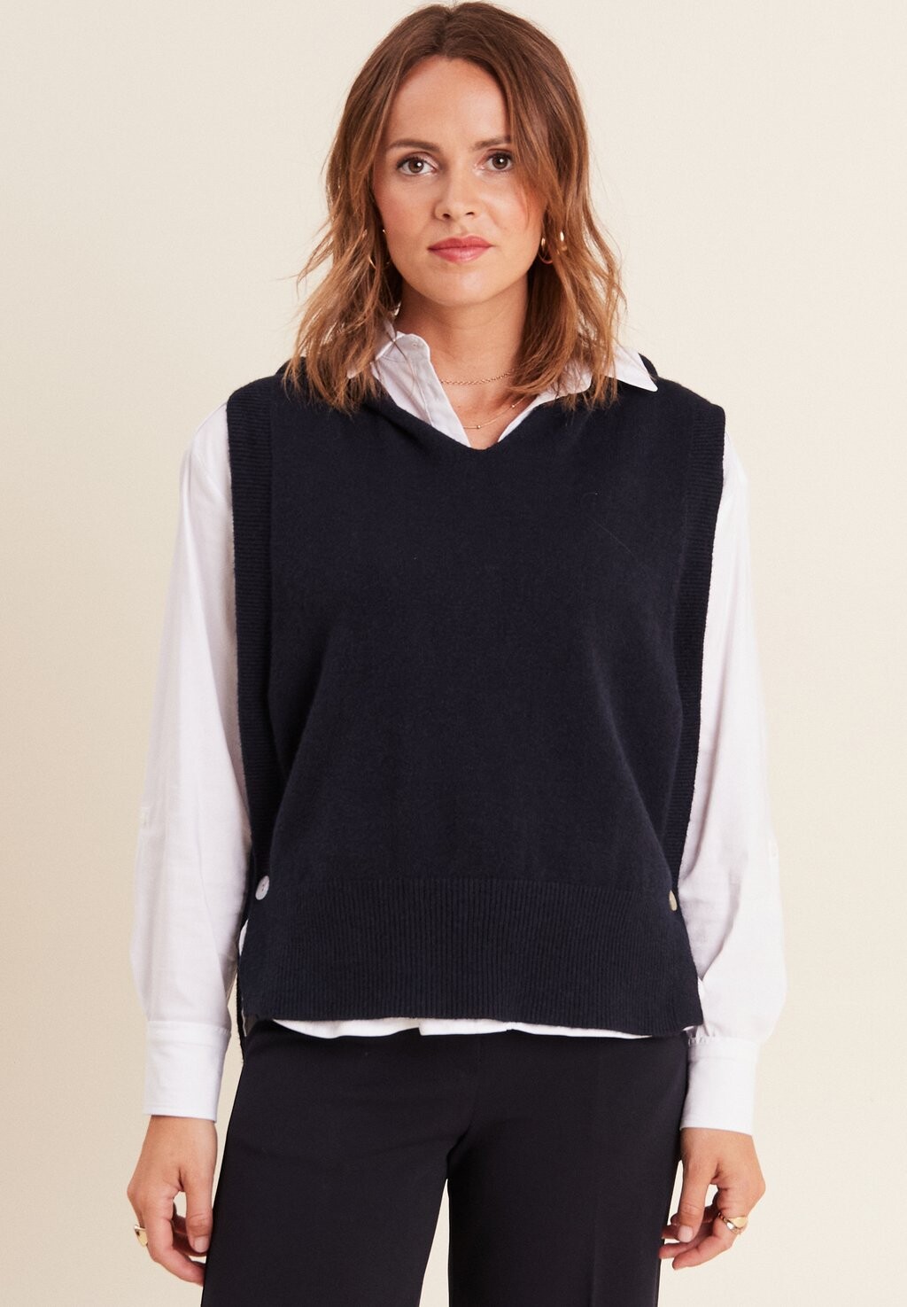 Топ Breal, темно-синий
Топ Breal, темно-синий