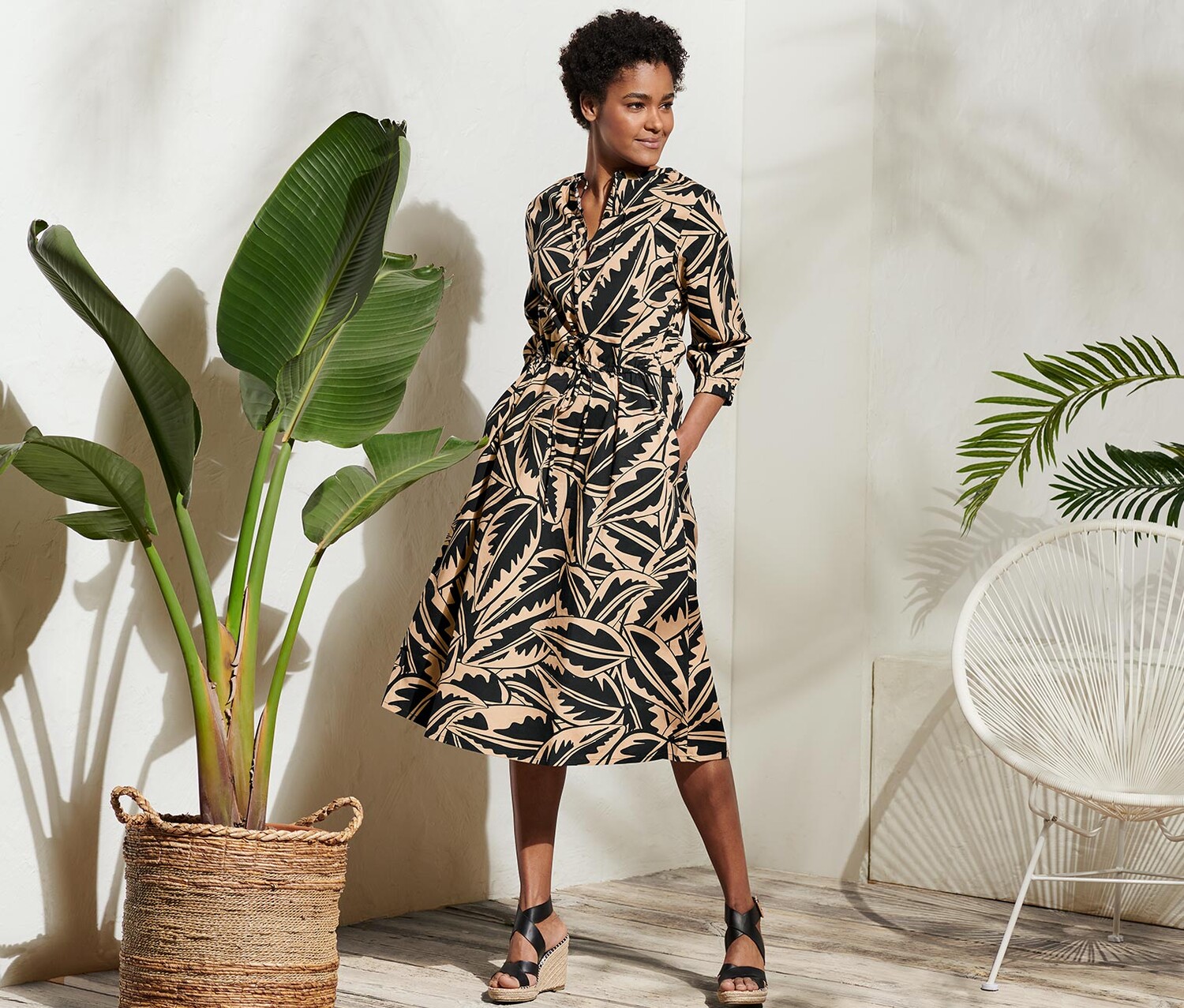 Платье из поплина с принтом пальмовых листьев Tchibo
Платье из поплина с принтом пальмовых листьев Tchibo