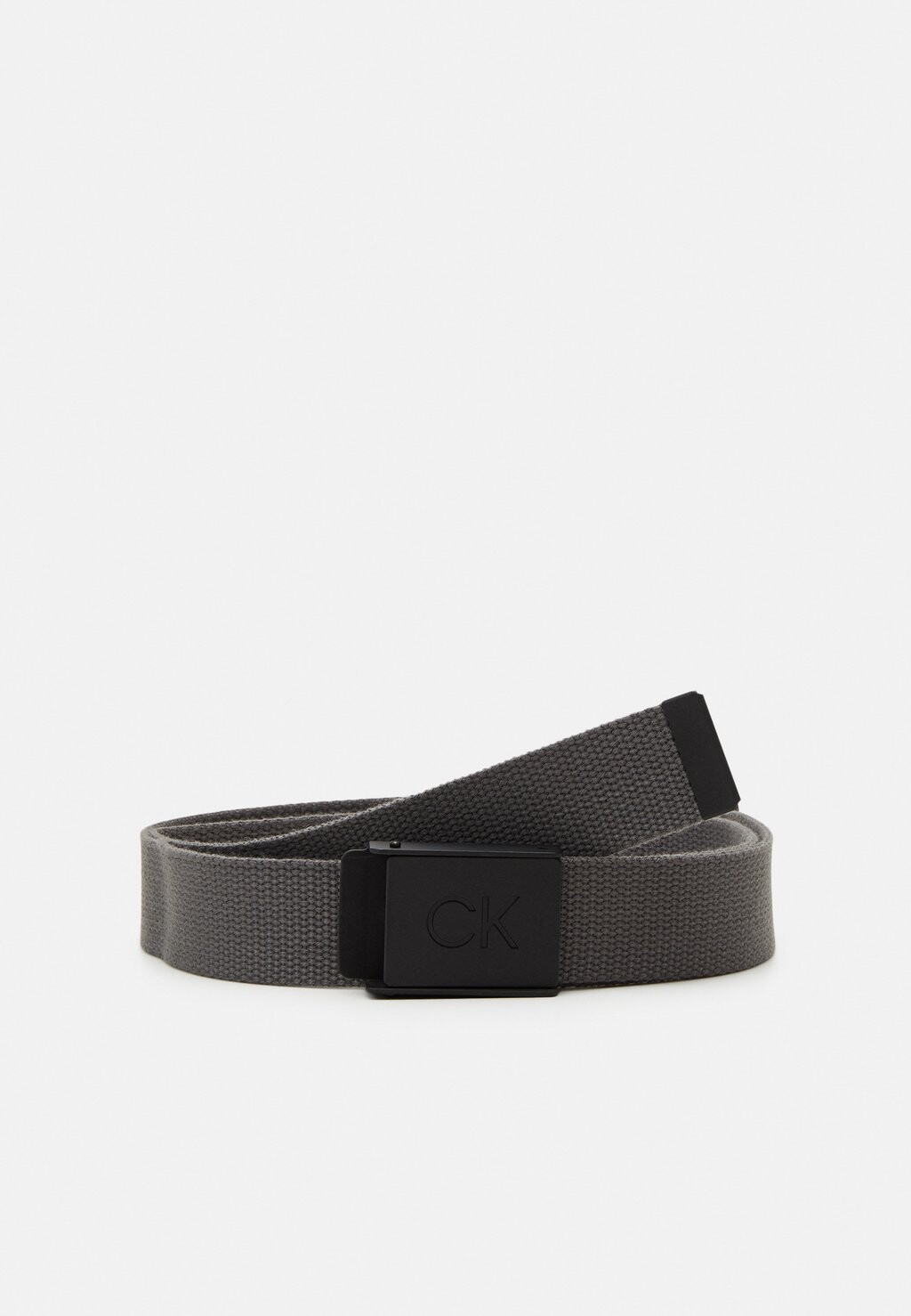 Ремень Webbing Belt Calvin Klein, цвет charcoal
Ремень Webbing Belt Calvin Klein, цвет charcoal