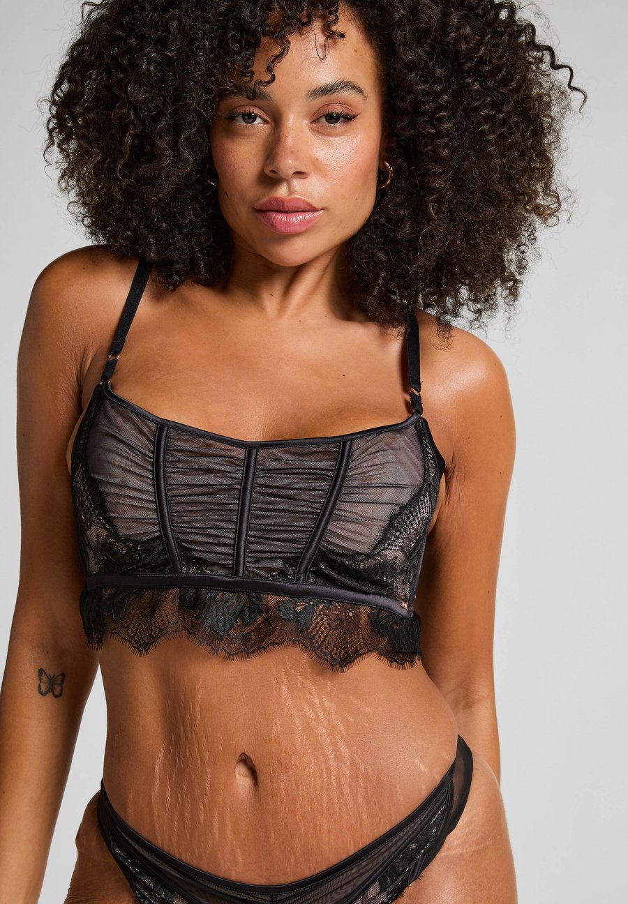 Бюстгальтер Hunkemöller CYNTHIA, Black
Бюстгальтер Hunkemöller CYNTHIA, Black