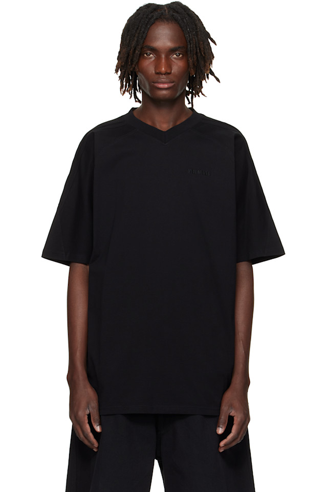 Футболка с V-образным вырезом Cut-Up Vetements, черный
Футболка с V-образным вырезом Cut-Up Vetements, черный