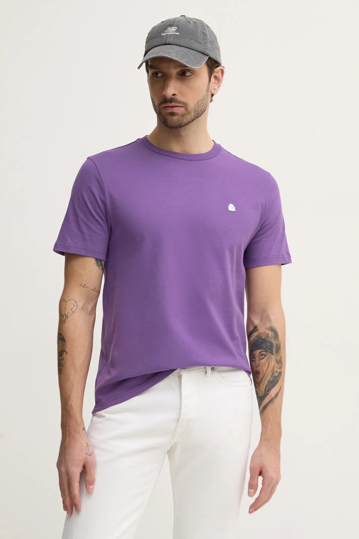 Футболка из хлопка United Colors Of Benetton, фиолетовый 
Футболка из хлопка United Colors Of Benetton, фиолетовый