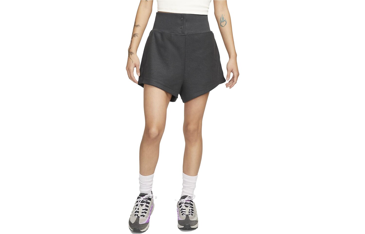 Повседневные шорты женские черные Nike
Повседневные шорты женские черные Nike