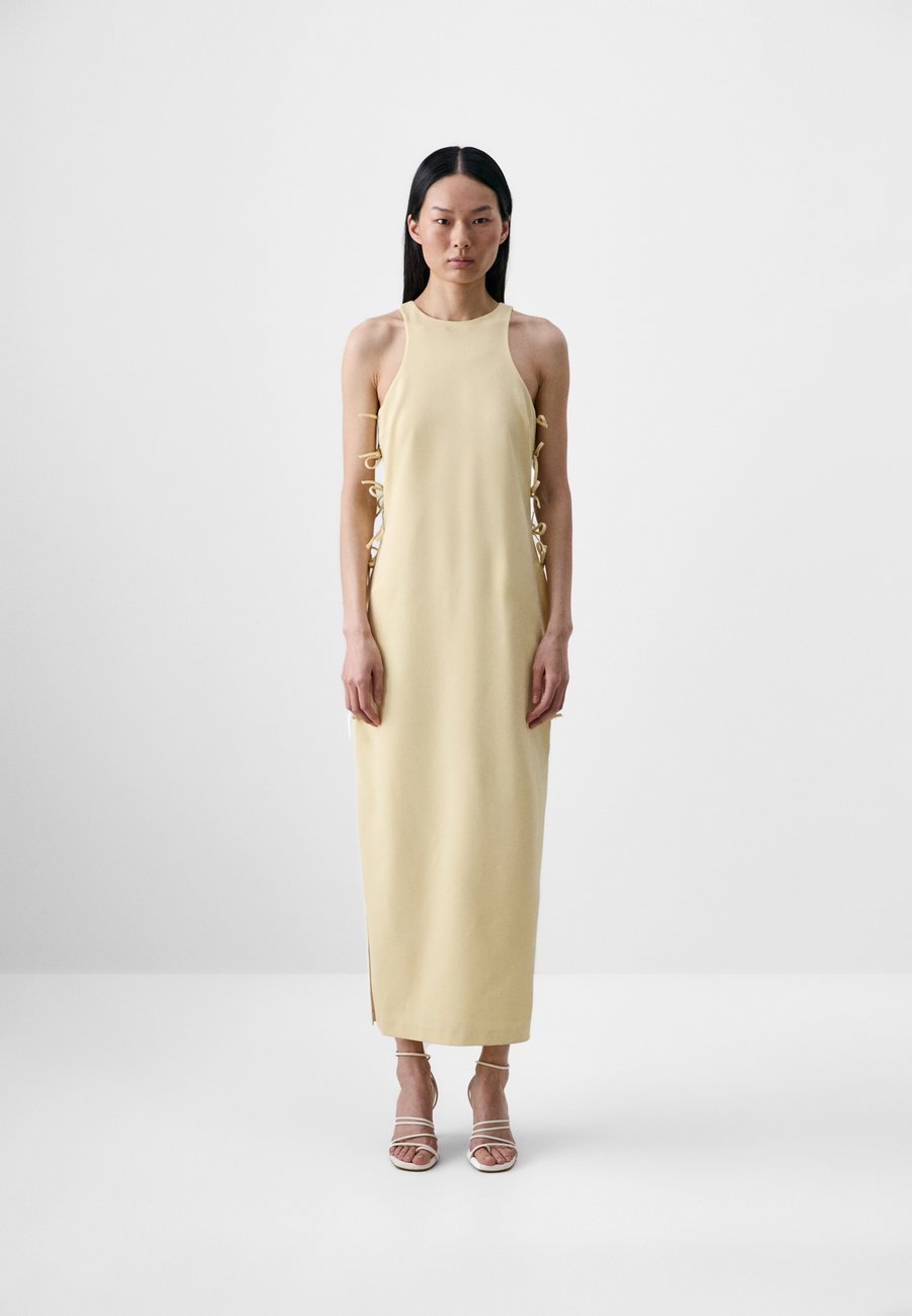 Платье Samsøe Samsøe SARIME DRESS , Flan/Light Yellow
Платье Samsøe Samsøe SARIME DRESS , Flan/Light Yellow