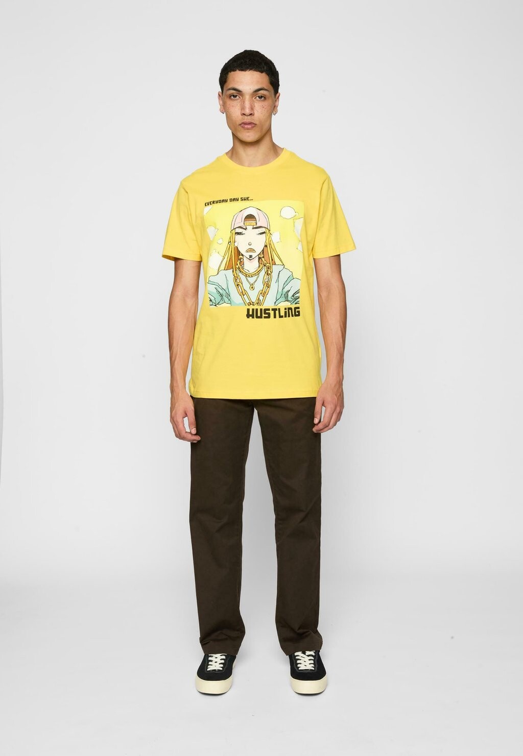 Футболка с принтом EVERYDAY SHE HUSTLING TEE Mister Tee, желтый
Футболка с принтом EVERYDAY SHE HUSTLING TEE Mister Tee, желтый
