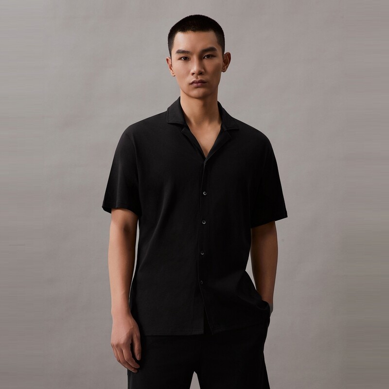 Пижама мужская Calvin Klein с короткими рукавами, серый
Пижама мужская Calvin Klein с короткими рукавами, серый