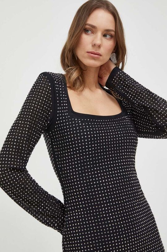 Платье Guess, черный
Платье Guess, черный