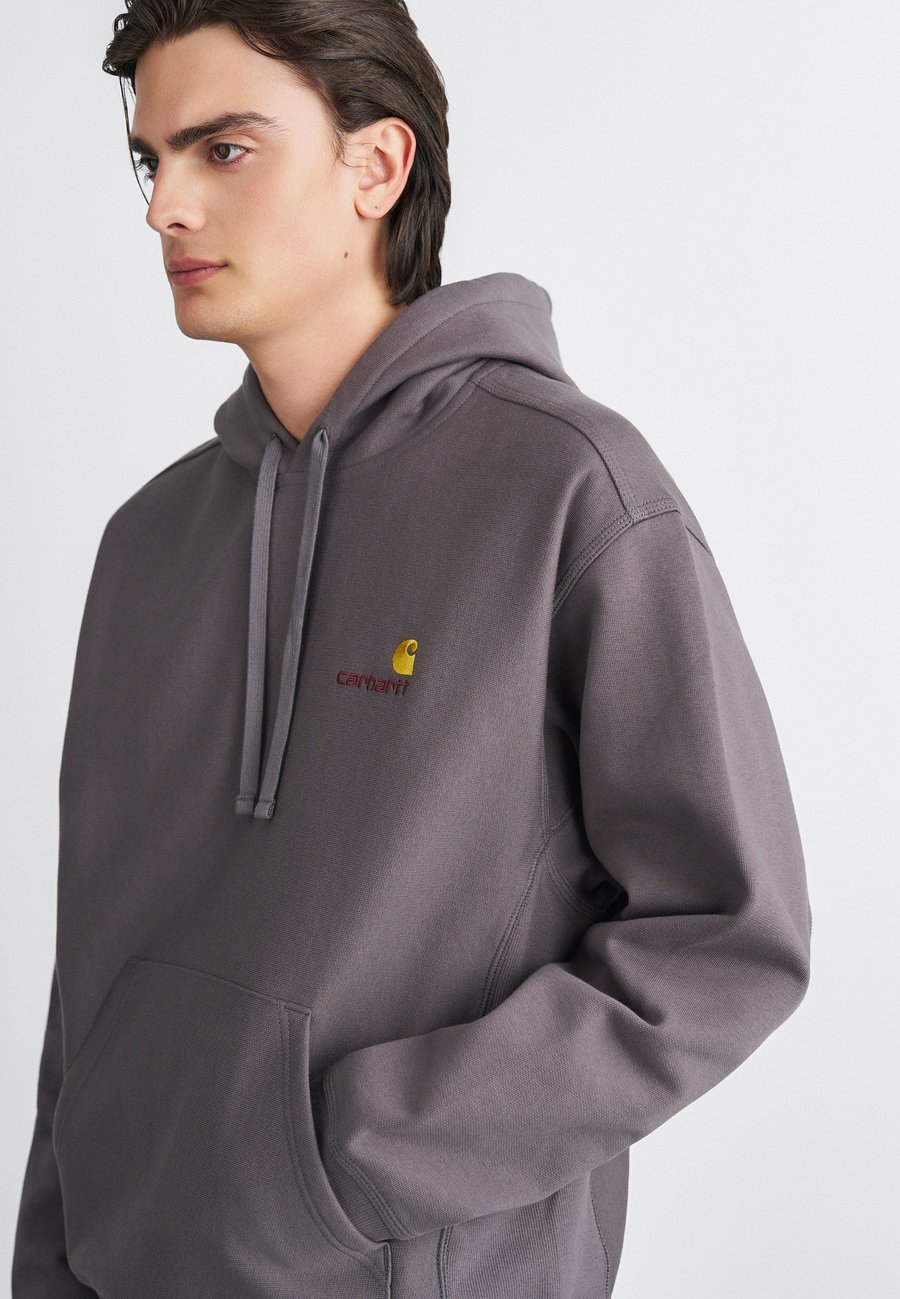 Худи Carhartt WIP HOODED AMERICAN SCRIPT, Porphyry/Grey
Худи Carhartt WIP HOODED AMERICAN SCRIPT, Porphyry/Grey