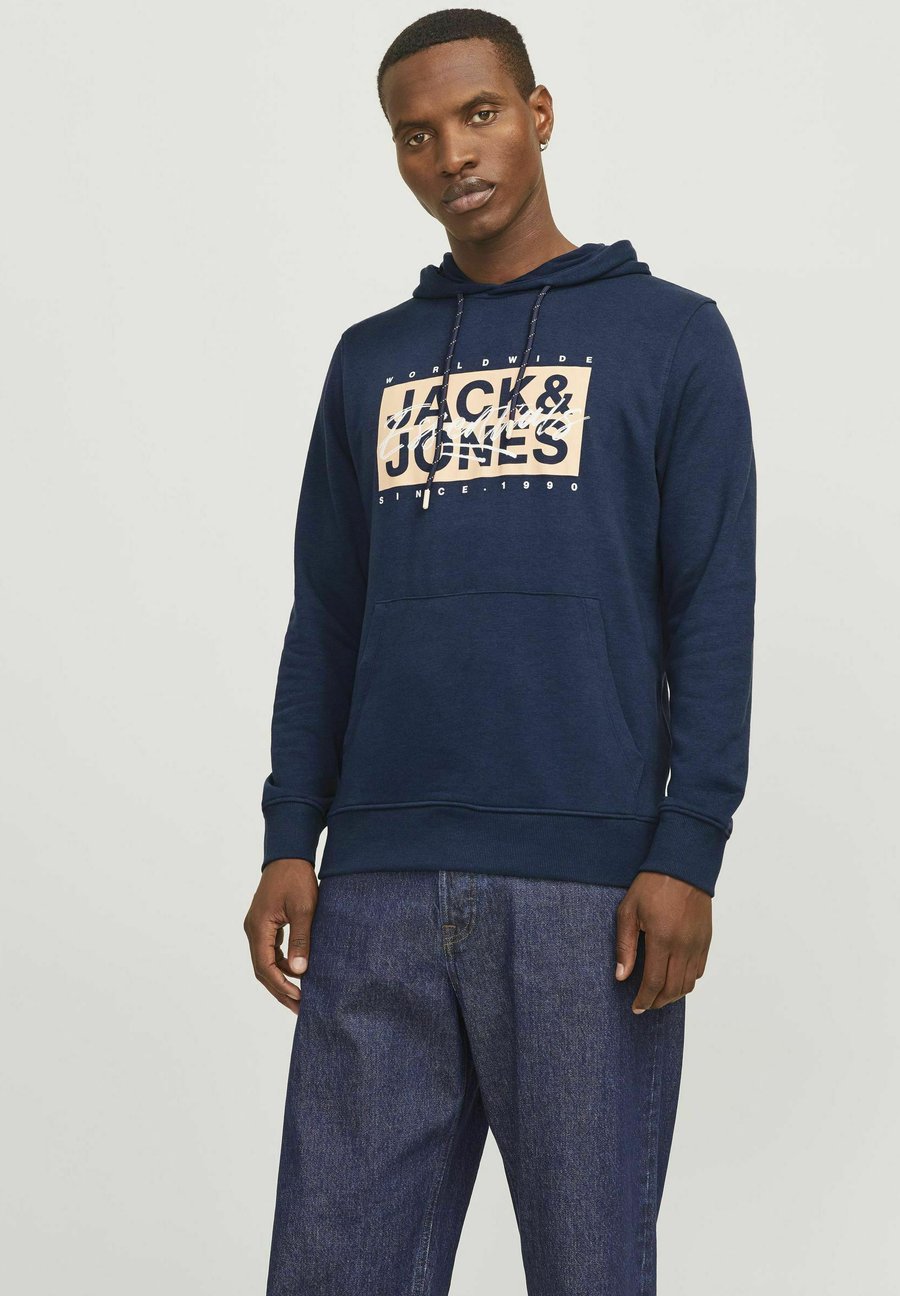 Худи Jack & Jones GEDRUCKT, Navy Blazer/Dark Blue, Синий, Худи Jack & Jones GEDRUCKT, Navy Blazer/Dark Blue
Худи Jack & Jones GEDRUCKT, Navy Blazer/Dark Blue, Синий, Худи Jack & Jones GEDRUCKT, Navy Blazer/Dark Blue