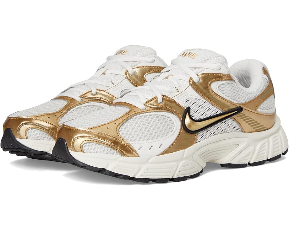 Мужские кроссовки Nike V5 Runner, Phantom/Metallic Gold Phantom Black
Мужские кроссовки Nike V5 Runner, Phantom/Metallic Gold Phantom Black