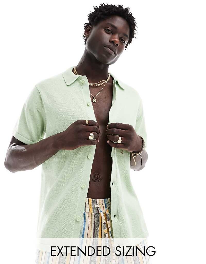 ASOS DESIGN – Зеленая хлопковая трикотажная рубашка-поло средней плотности с планкой на пуговицах
ASOS DESIGN – Зеленая хлопковая трикотажная рубашка-поло средней плотности с планкой на пуговицах