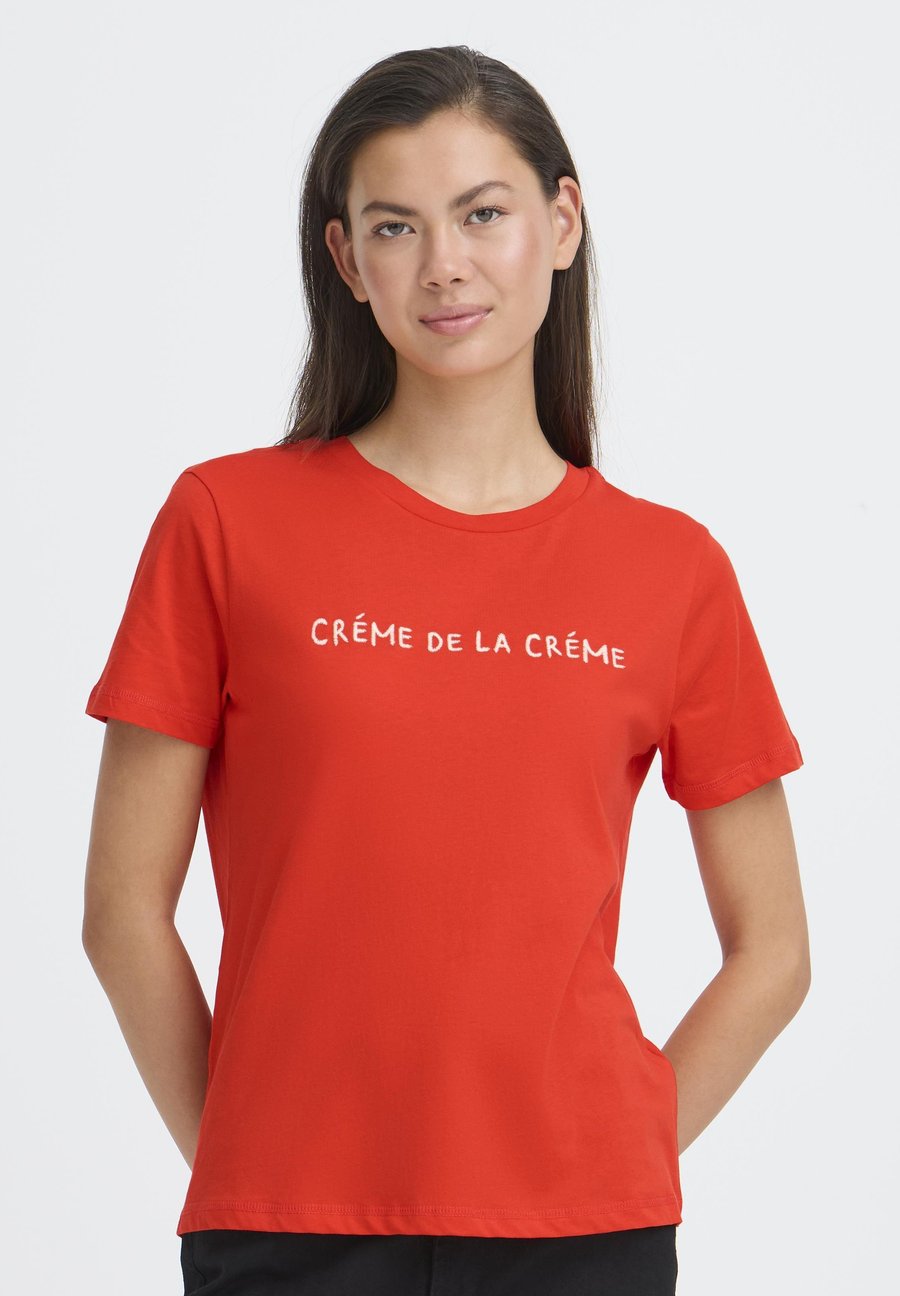 Футболка ICHI IHMAMBO SS, Fiery Red W. C. Dancer Emb./Red, Красный, Футболка ICHI IHMAMBO SS, Fiery Red W. C. Dancer Emb./Red
Футболка ICHI IHMAMBO SS, Fiery Red W. C. Dancer Emb./Red, Красный, Футболка ICHI IHMAMBO SS, Fiery Red W. C. Dancer Emb./Red