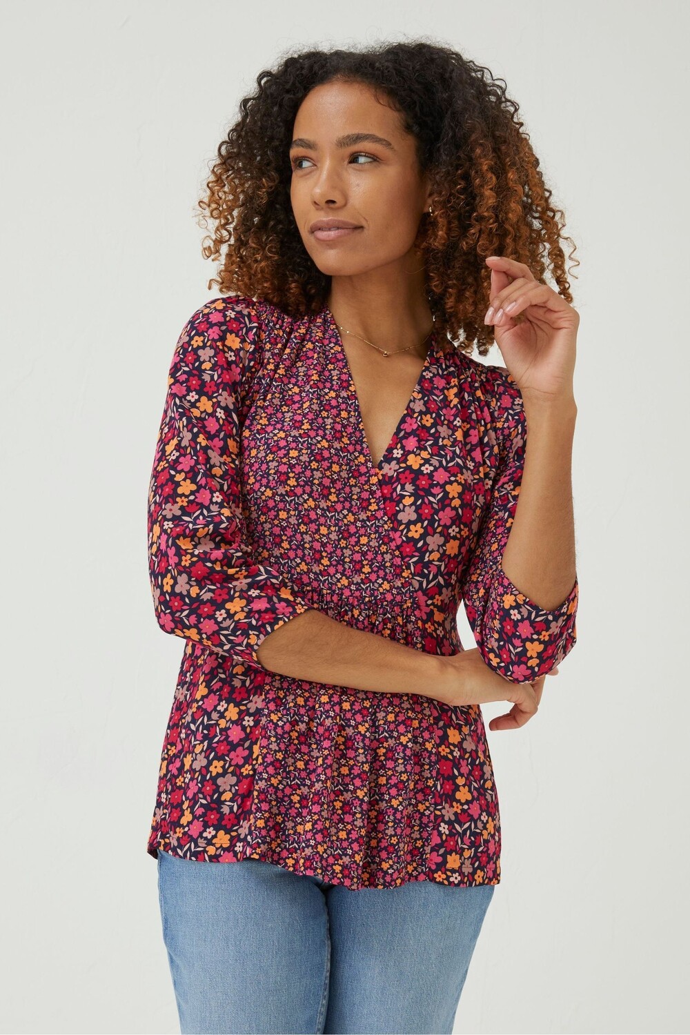 Блуза FatFace Frankie в стиле ретро Fat Face, красный
Блуза FatFace Frankie в стиле ретро Fat Face, красный