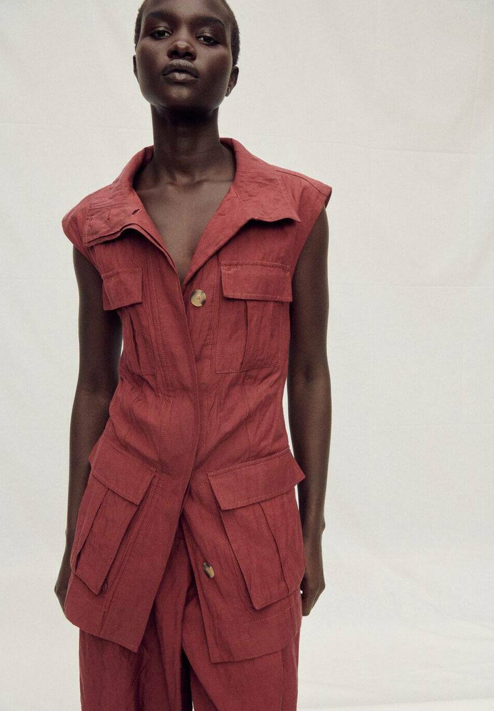 Жилет BEETS Mango, бургундия
Жилет BEETS Mango, бургундия