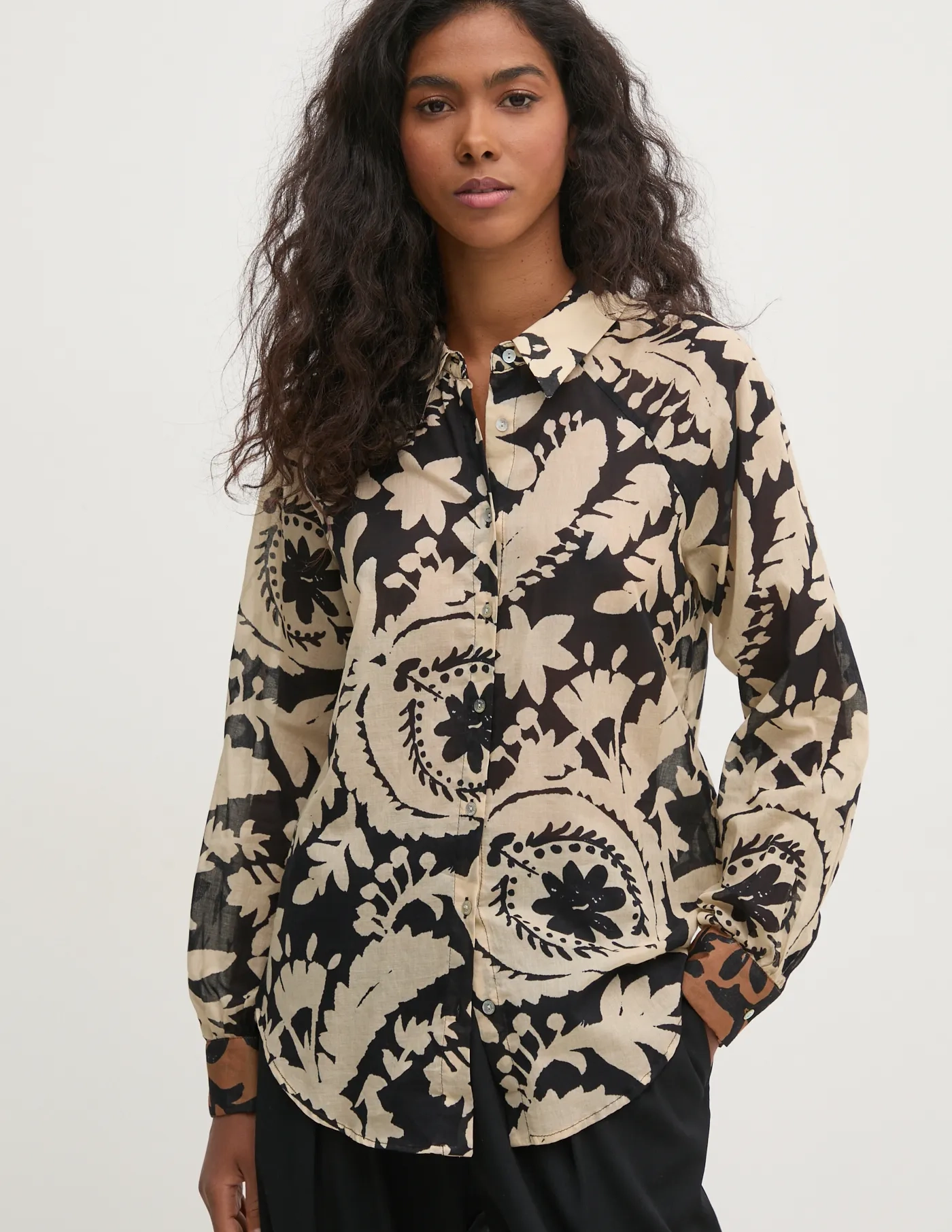 Хлопковая рубашка Pedro del Hierro, бежевый
Хлопковая рубашка Pedro del Hierro, бежевый