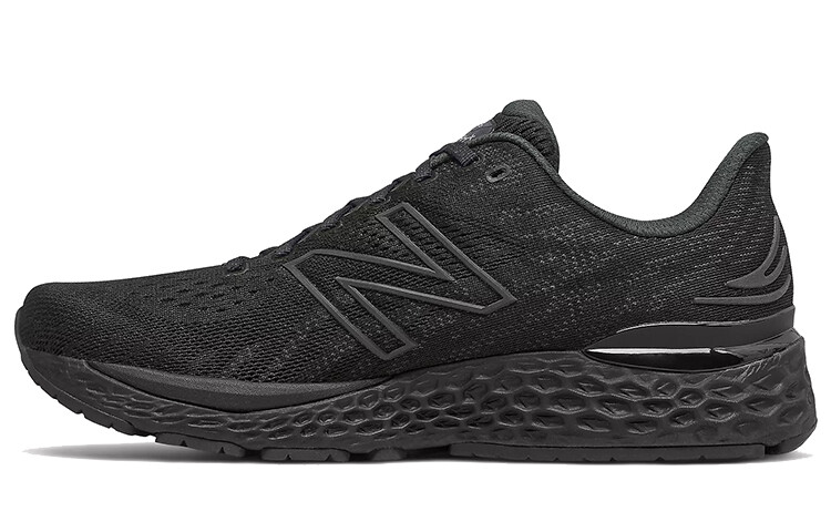 Кроссовки New Balance NB 880, черный
Кроссовки New Balance NB 880, черный