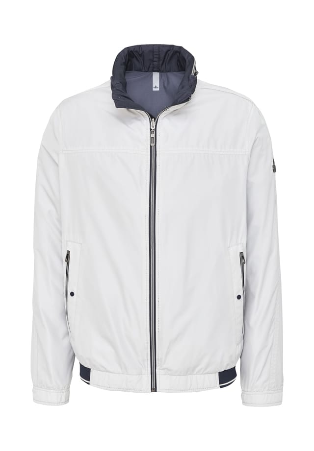 Летняя куртка с практичной функцией двусторонней застежки. New Canadian, бежевый
Летняя куртка с практичной функцией двусторонней застежки. New Canadian, бежевый