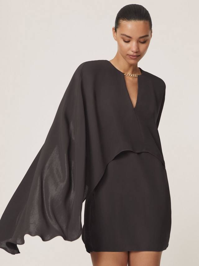 Мини-платье Cassidy с кейп-деталью Reiss, Grape
Мини-платье Cassidy с кейп-деталью Reiss, Grape