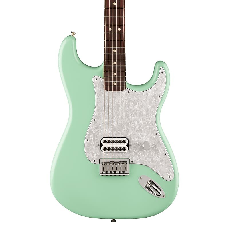 Электрогитара Fender Limited Edition Tom DeLonge Stratocaster - Rosewood Fingerboard, Surf Green
Электрогитара Fender Limited Edition Tom DeLonge Stratocaster - Rosewood Fingerboard, Surf Green