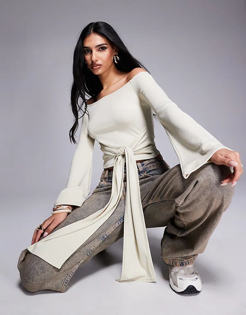 Топ ASOS DESIGN с открытыми плечами, завязкой на талии, кремового цвета
Топ ASOS DESIGN с открытыми плечами, завязкой на талии, кремового цвета