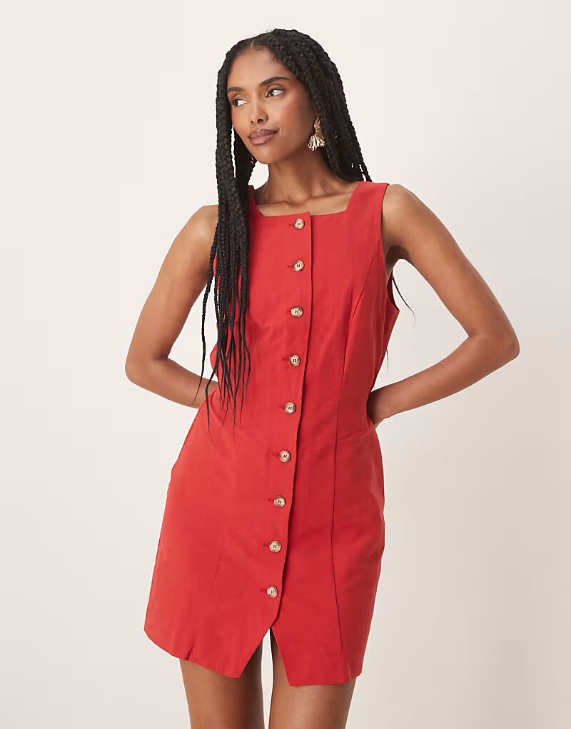 Платье мини-юбка с квадратным вырезом и застежкой на пуговицы от Nobody's Child Peri цвета ржавчины
Платье мини-юбка с квадратным вырезом и застежкой на пуговицы от Nobody's Child Peri цвета ржавчины