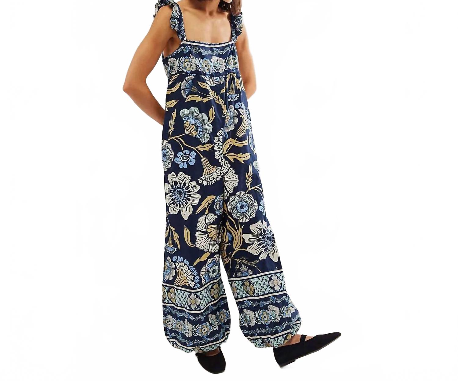 Бали Олбрайт комбинезон с широкими штанинами в синем цвете Free People
Бали Олбрайт комбинезон с широкими штанинами в синем цвете Free People