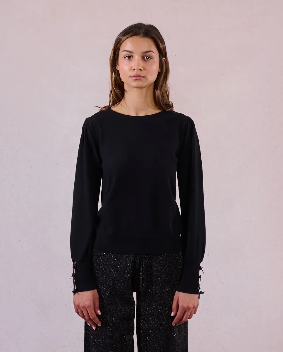 Женский джемпер с длинным рукавом и деталями в виде бантиков Molly Bracken, черный
Женский джемпер с длинным рукавом и деталями в виде бантиков Molly Bracken, черный