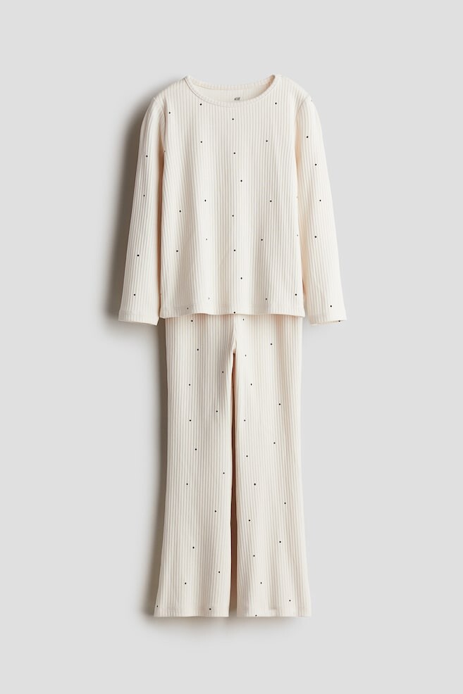 Костюм-Двойка из хлопка в рубчик H&M, белый
Костюм-Двойка из хлопка в рубчик H&M, белый