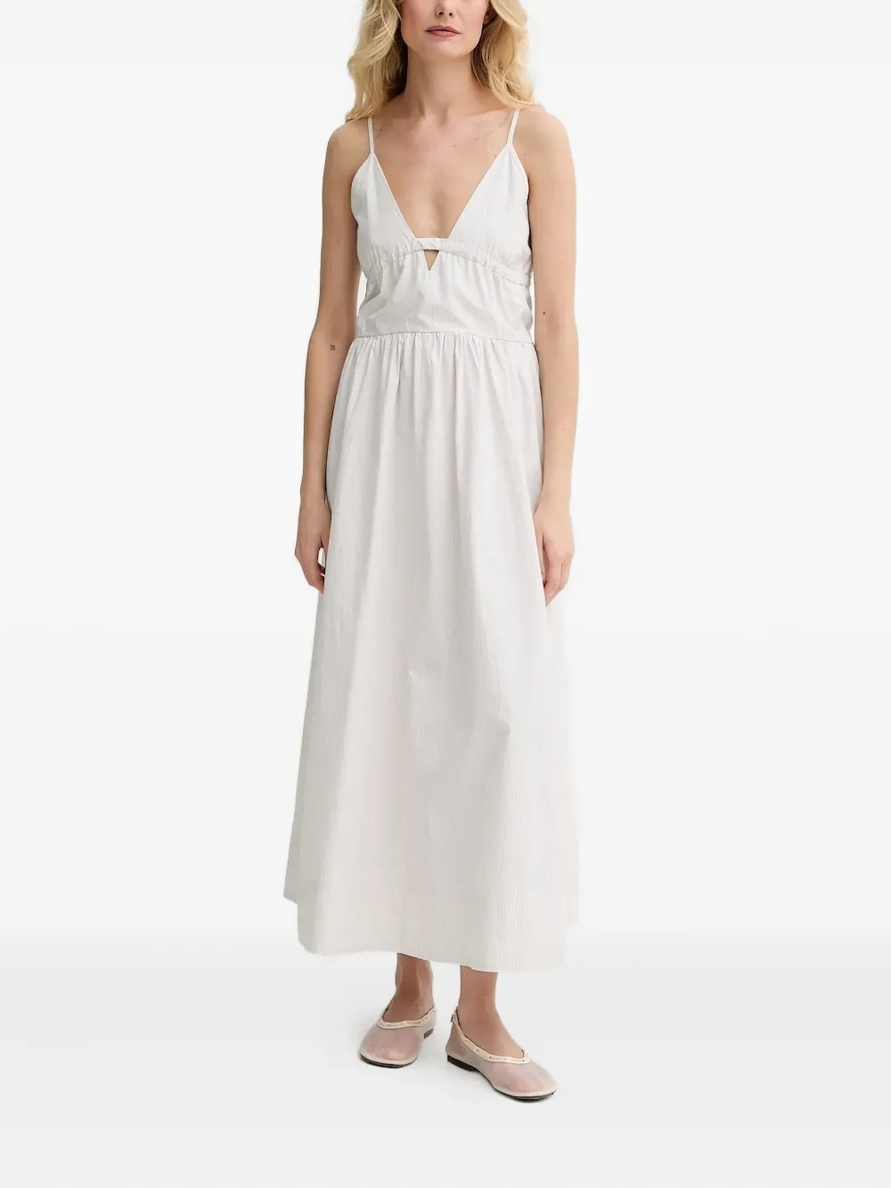 Платье макси в тонкую полоску с завязками на спине HERSKIND, белый
Платье макси в тонкую полоску с завязками на спине HERSKIND, белый