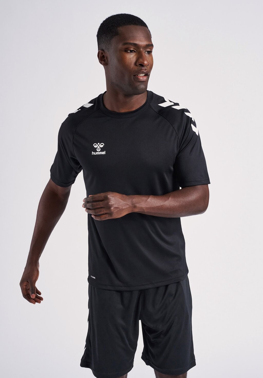 Футболка с принтом Xk Core Poly Hummel, черный
Футболка с принтом Xk Core Poly Hummel, черный