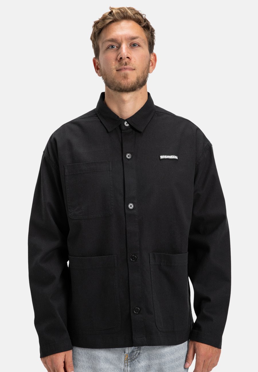 Куртка DC Shoes SHOWCASE, Kvj Black/Black
Куртка DC Shoes SHOWCASE, Kvj Black/Black