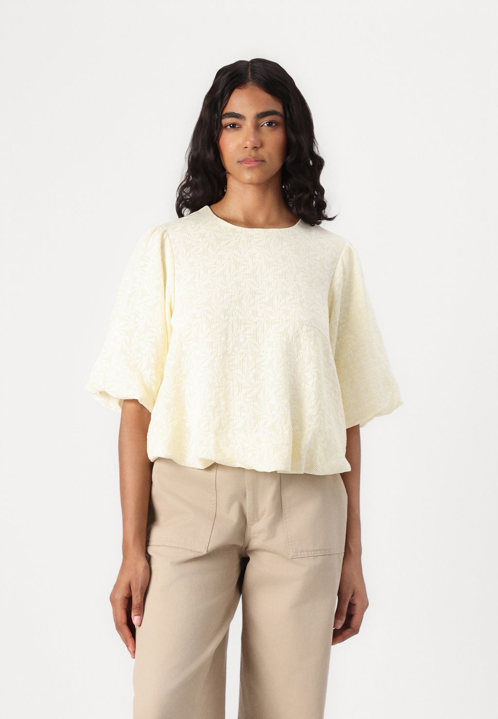 Топ ONLROMI BALLOON SLEEVE ONLY, желтый
Топ ONLROMI BALLOON SLEEVE ONLY, желтый