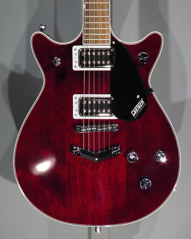 Электрогитара Gretsch G5222 Electromatic Double Jet BT with V-Stoptail 2020 - Walnut Stain
Электрогитара Gretsch G5222 Electromatic Double Jet BT with V-Stoptail 2020 - Walnut Stain