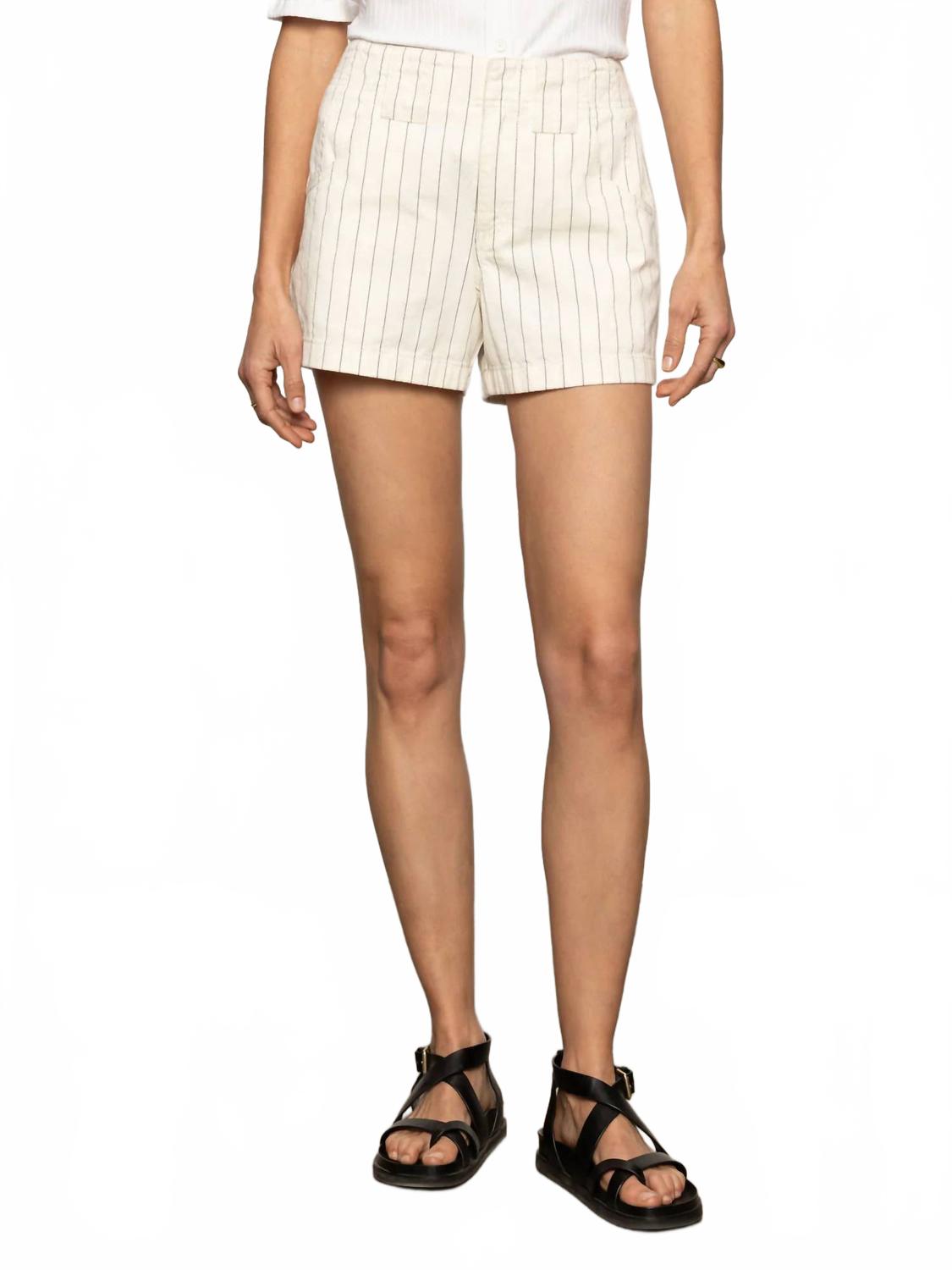 Женские шорты Arden в белую полоску Sanctuary 
Женские шорты Arden в белую полоску Sanctuary
